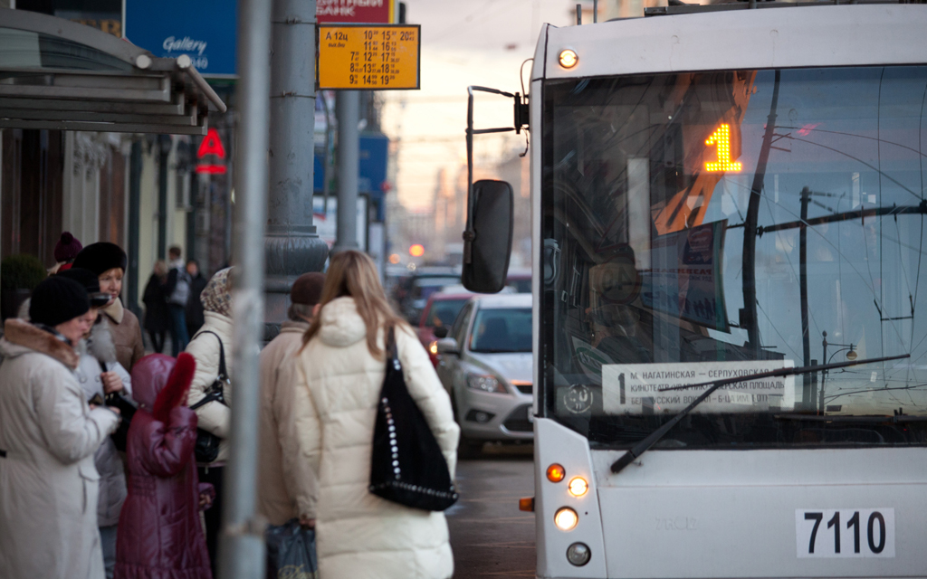 Автобусная остановка © KM.RU