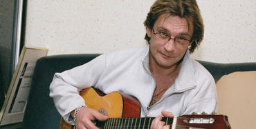 Александр Домогаров. Фото с сайта kino-teаtr.ru