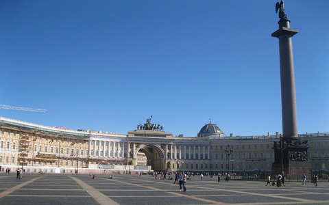 Дворцовая площадь. Фото с сайта pixabay.com Дворцовая площадь. Фото с сайта pixabay.com