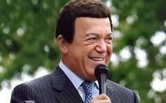 Иосиф Кобзон. Фото с сайта wikipedia.org