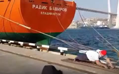 Стоп-кадр видео с личной страницы Ивана Савкина «ВКонтакте» Стоп-кадр видео с личной страницы Ивана Савкина «ВКонтакте»