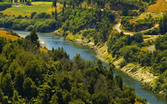Река Уангануи. Фото с сайта wikipedia.org Река Уангануи. Фото с сайта wikipedia.org