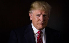 Дональд Трамп. Фото с сайта peoples.ru