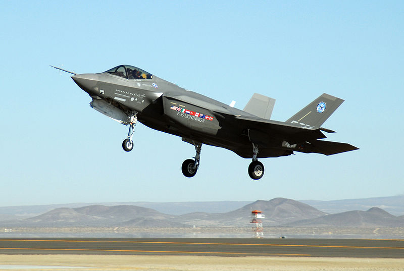 Фото с сайта wikipedia.org Истребитель F-35