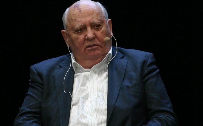 Фото SpreeTom с сайта wikimedia.org Горбачев Михаил