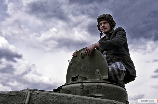 Кадр из фильма «Т-34» с сайта kino-teatr.ru Кинозрители России определили лучшие фильмы 2019 года