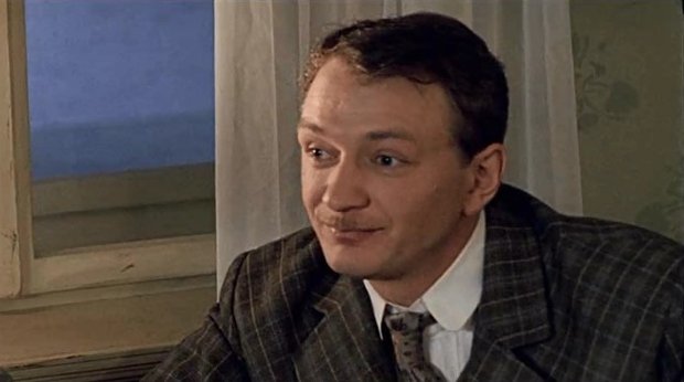 Фото с сайта kino-teatr.ru Жена Марата Башарова разводится с ним через суд