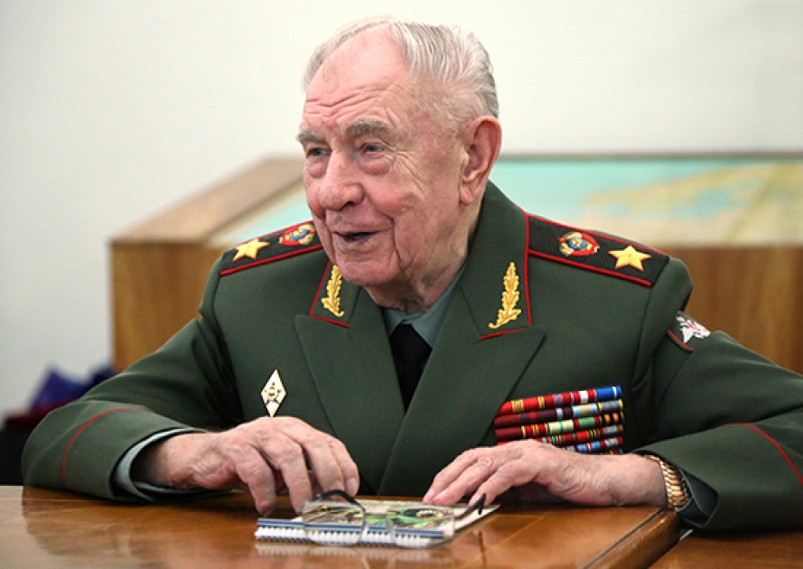 Фото с сайта wikipedia.org Дмитрий Язов