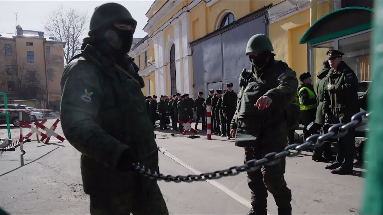 Скриншот с YouTube Взрыв в петербургской военной академии