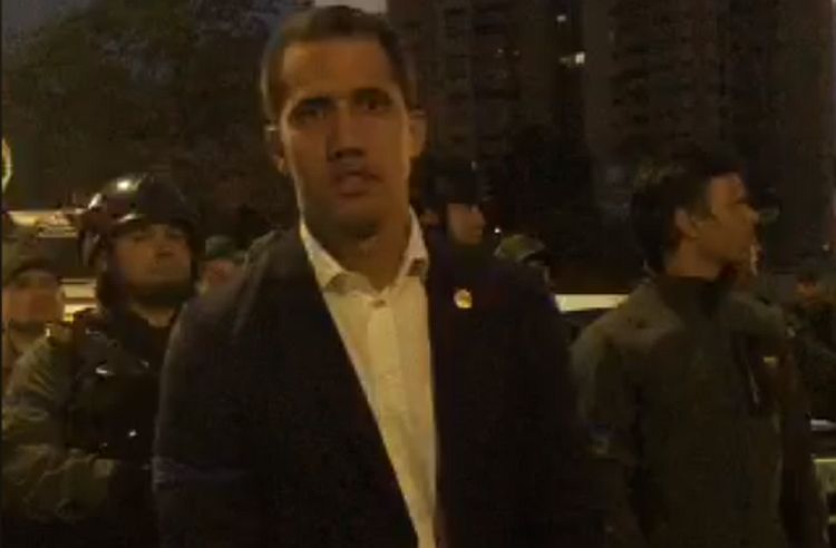 Хуана Гуайдо. Стоп-кадр из видео в Twitter Гуайдо