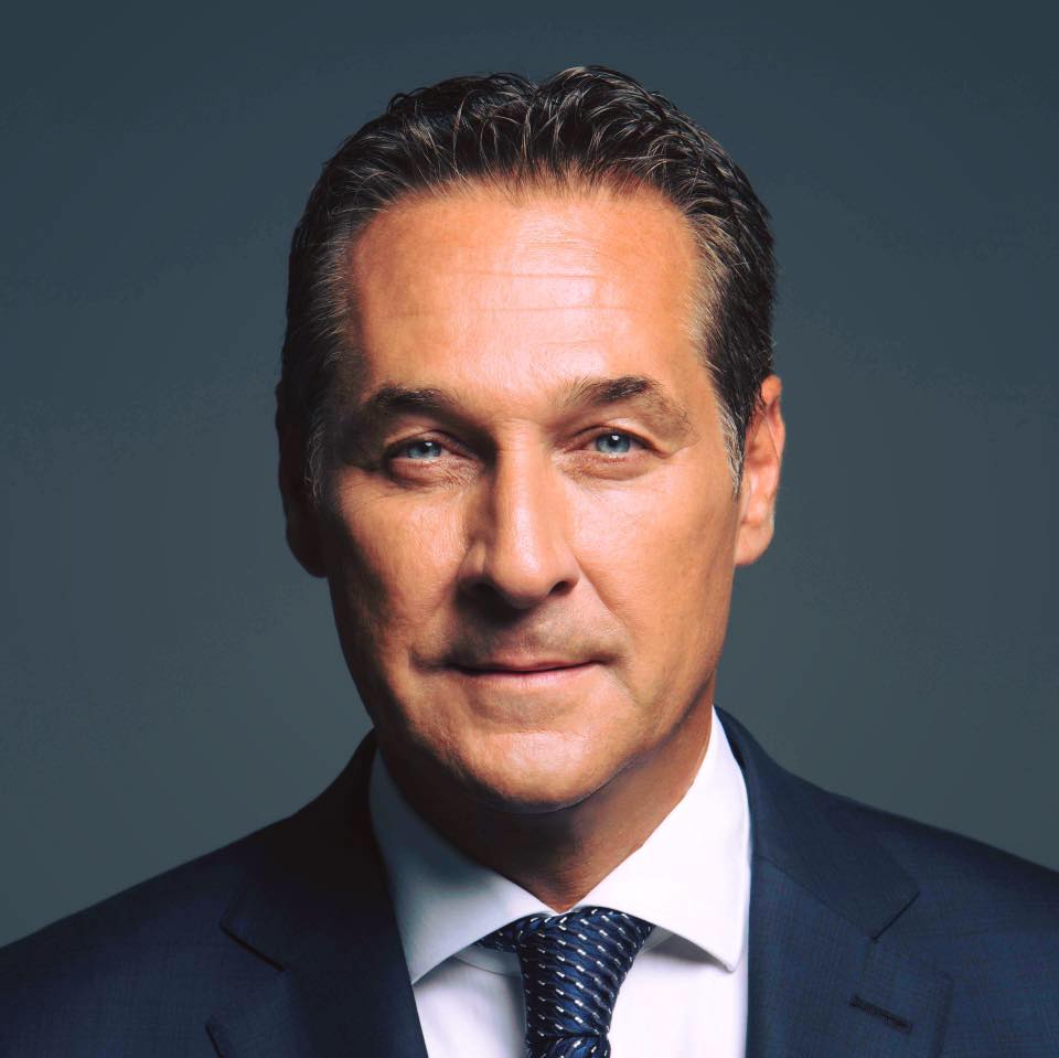Фото со страницы HC Strache в соцсети
