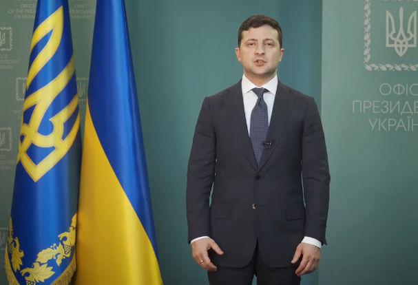Скриншот с YouTube Владимир Зеленский