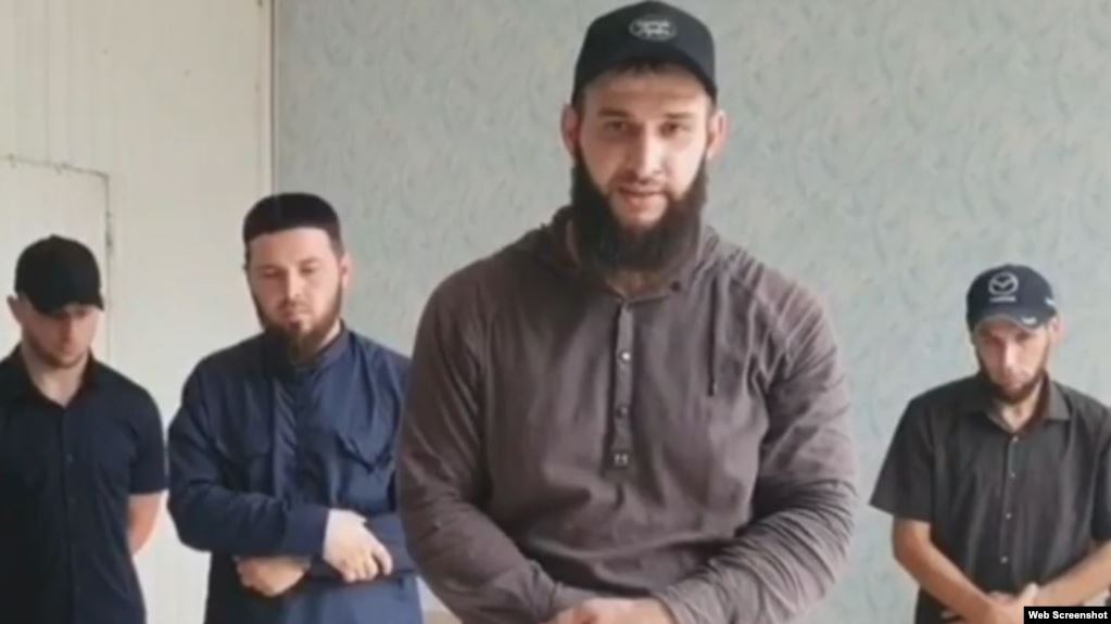 Родственники убитого в Австрии чеченского блогера