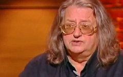 Стоп-кадр из видео Градский выгнал участницу «Голоса» за не ту ноту
