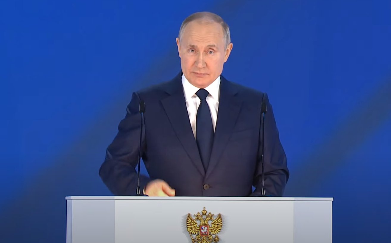 Стоп-кадр из видеотрансляции