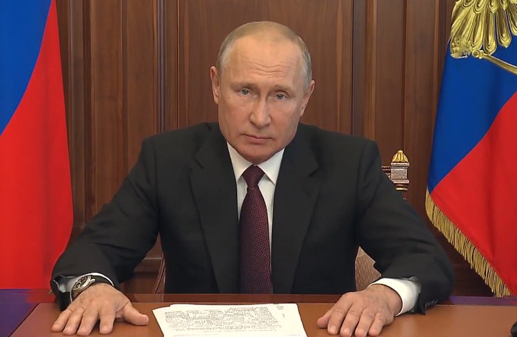 Стоп-кадр из видео Владимир Путин