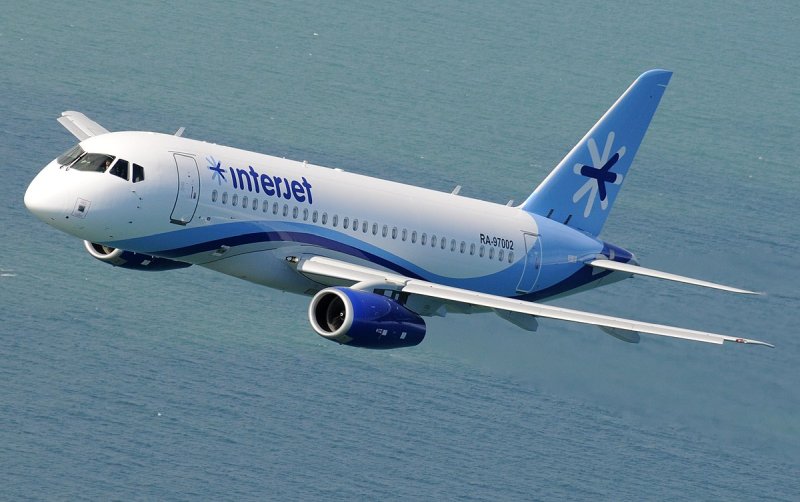 Фото SuperJet International с сайта wikimedia.org
