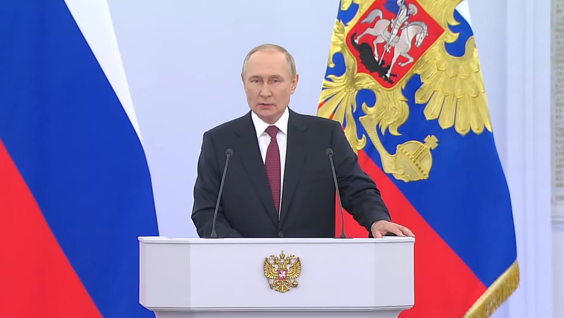 Владимир Путин. Стоп-кадры из видеотрансляции Путин может выступить в феврале