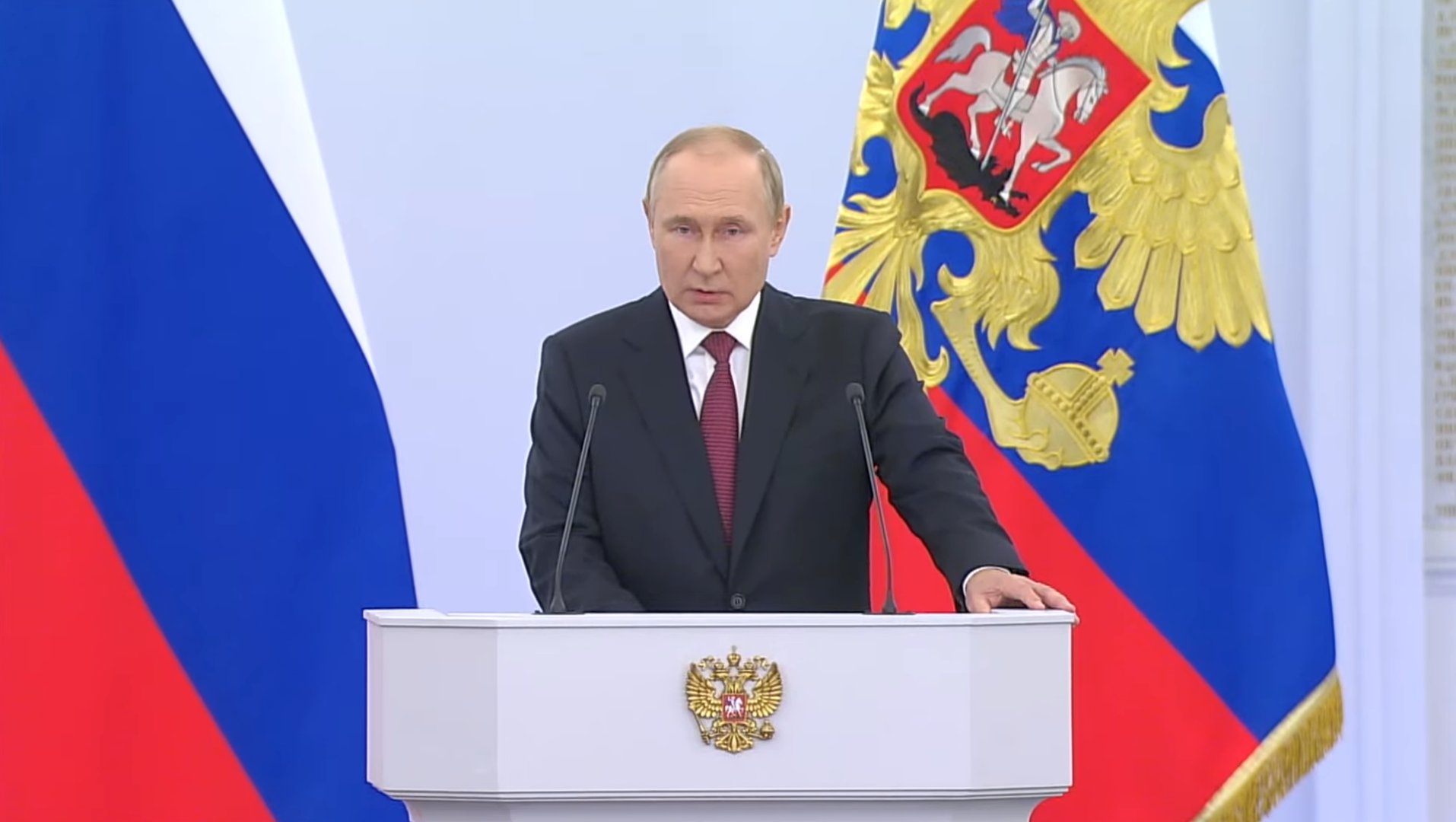 Стоп-кадр из видеотрансляции Владимир Путин
