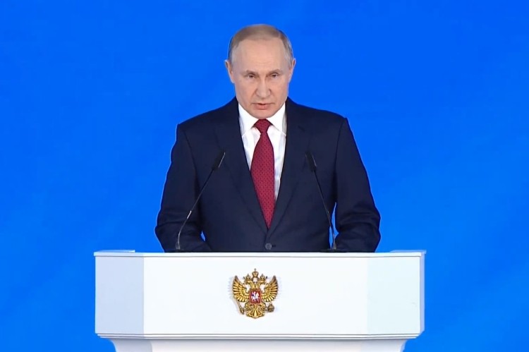 Стоп-кадр из видеотрансляции Владимир Путин