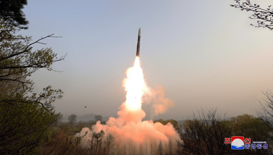 Архивное фото запуска северокрейской ракеты/©kcna.kp Запуск северокорейской ракеты. Архивное фото