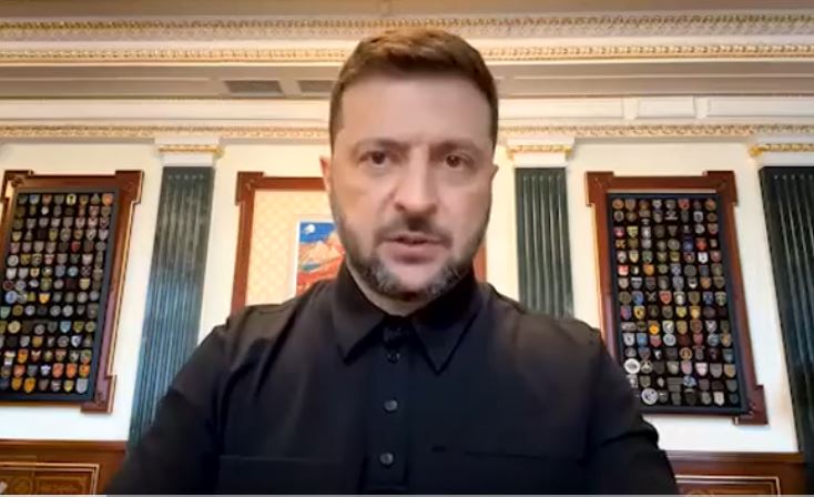 Зеленский заявил, что не будет «дарить» России ДНР Зеленский заявил, что не будет «дарить» России ДНР