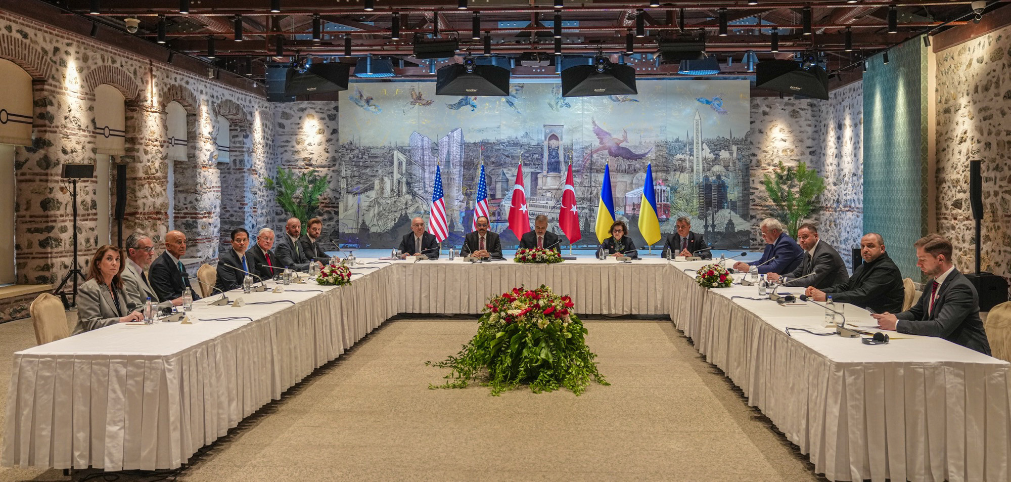 Official State Department photo by Freddie Everett