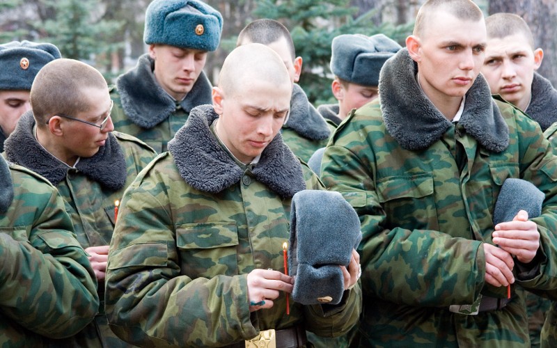 Солдаты © KM.RU