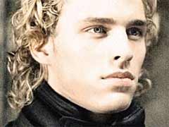 Василий Степанов