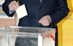 Во время парламентских выборов скончались пять человек Во время парламентских выборов скончались пять человек